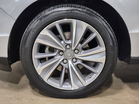Used 2018 Acura MDX SH-AWD w/ Technology Package image 28