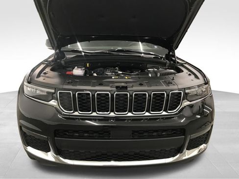 New 2025 Jeep Grand Cherokee L Limited image 46