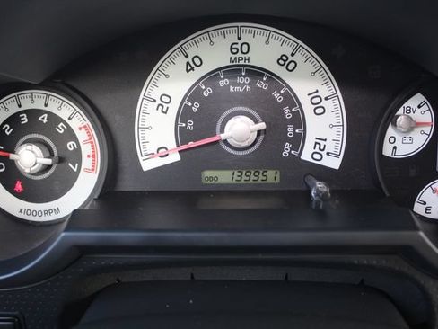 Used 2011 Toyota FJ Cruiser 4WD w/ Upgrade Pkg image 57