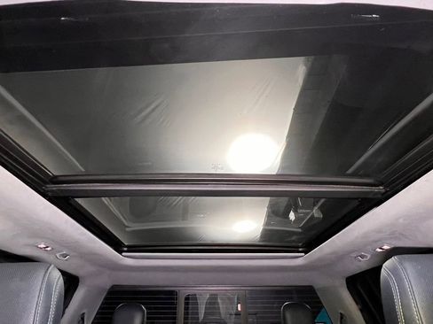 Used 2022 Ford F150 Limited AWD/4WD image 17