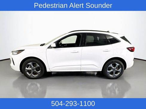 Used 2023 Ford Escape ST-Line Select AWD/4WD image 10