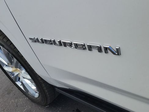 Used 2021 Chevrolet Suburban High Country image 6