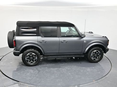 Used 2021 Ford Bronco Outer Banks image 43