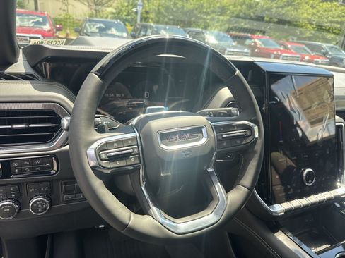New 2026 GMC Yukon XL Elevation w/ Elevation Premium Package AWD/4WD image 14