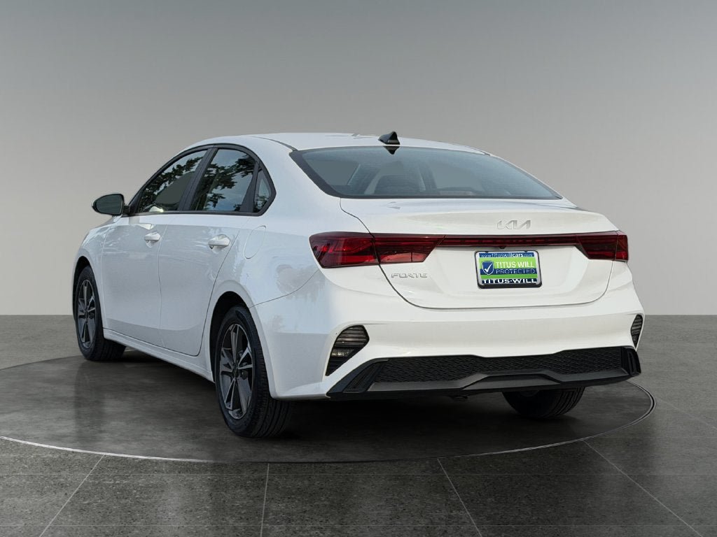 Used 2023 Kia Forte LXS FWD image 8