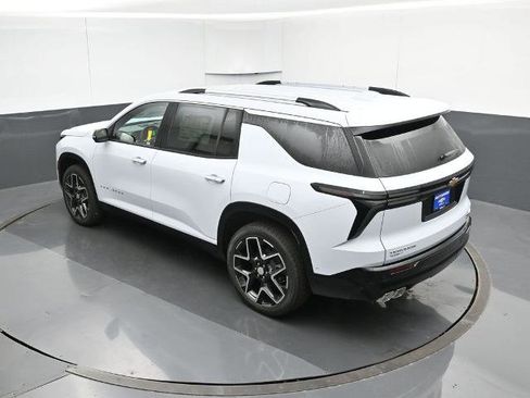 New 2026 Chevrolet Traverse High Country w/ LPO, Floor Liner Package image 20