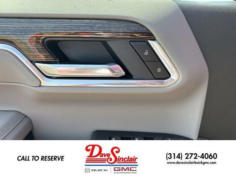 New 2026 GMC Sierra 1500 SLE w/ Preferred Package AWD/4WD image 13