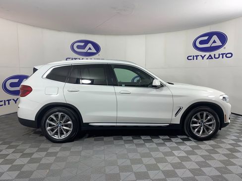 Used 2019 BMW X3 xDrive30i w/ Premium Package image 2