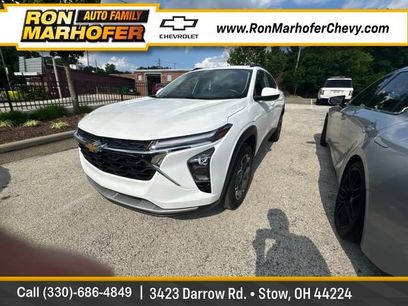 Used 2025 Chevrolet Trax LT w/ Driver Confidence Package