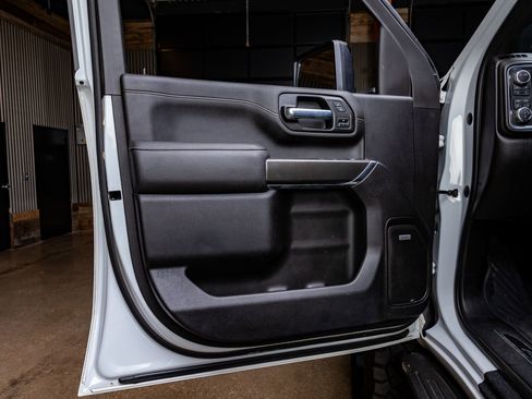 Used 2023 GMC Sierra 2500 AT4 w/ AT4 Premium Plus Package image 35