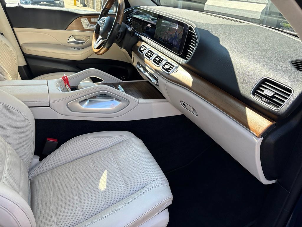Used 2022 Mercedes-Benz GLE 450 4MATIC image 24