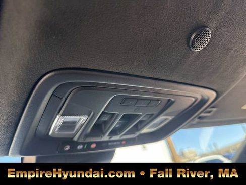 Used 2022 GMC Sierra 1500 Denali Ultimate AWD/4WD image 27