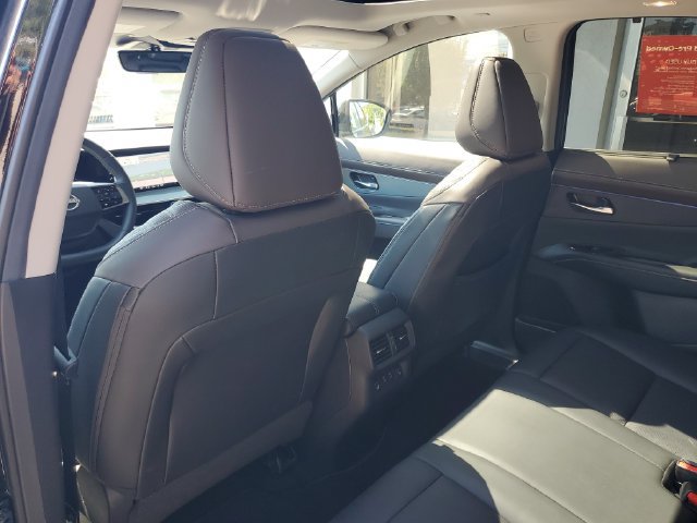Certified 2025 Nissan Murano Platinum w/ Cargo Package AWD/4WD image 34