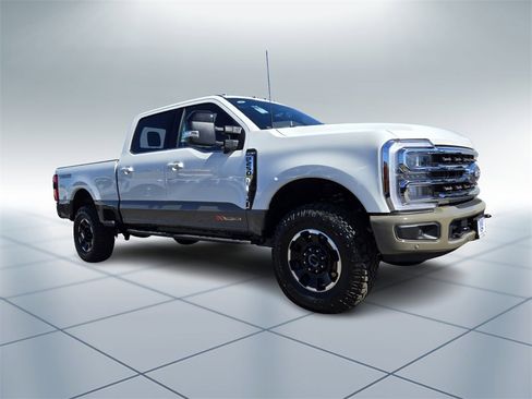 New 2026 Ford F250 King Ranch w/ Tremor Off-Road Package image 2