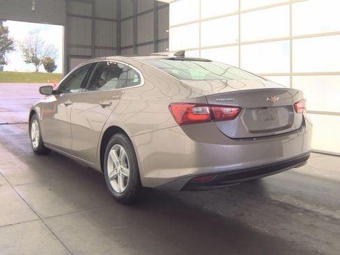 Used 2023 Chevrolet Malibu LS FWD image 3