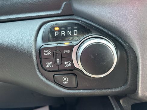 Used 2023 RAM 1500 Big Horn AWD/4WD image 17