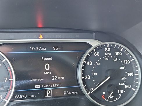 Used 2020 Nissan Sentra SV w/ SV Premium Package FWD image 8