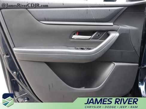 Used 2025 MAZDA CX-90 3.3 Turbo w/ Select Package AWD/4WD image 22