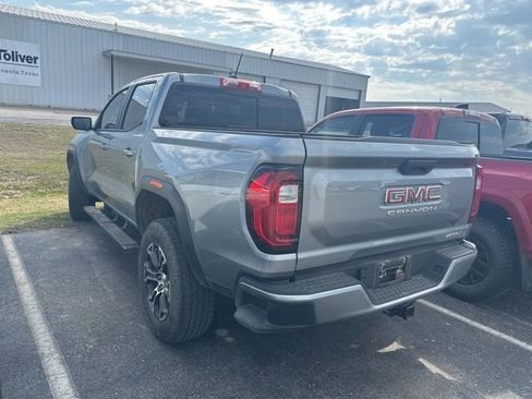 Used 2024 GMC Canyon AT4 image 7