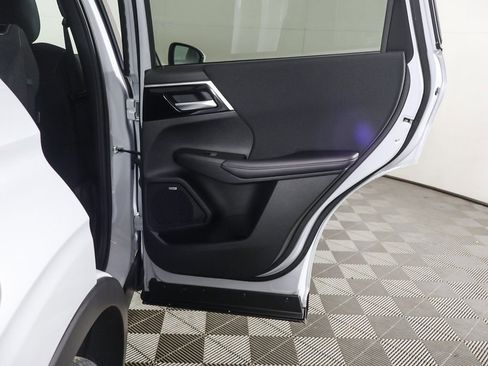 New 2026 Mitsubishi Outlander ES FWD image 25