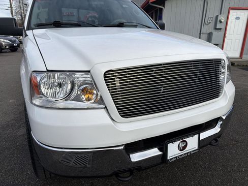 Used 2005 Ford F150 XLT image 13