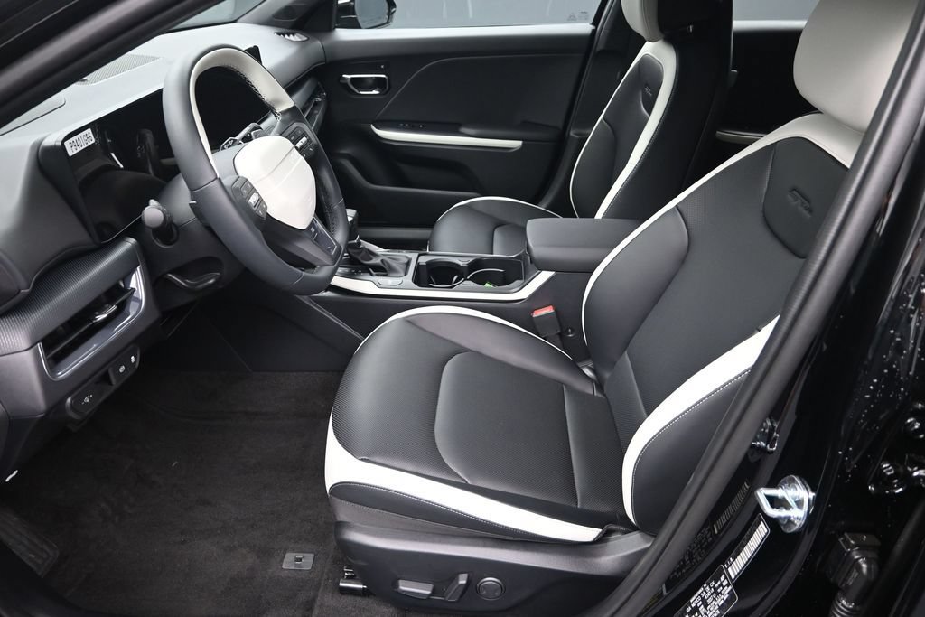 New 2026 Kia K4 GT-Line FWD image 14