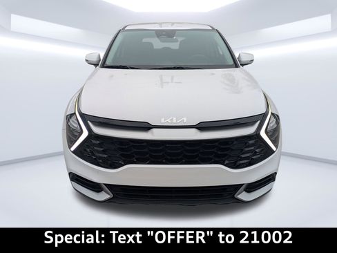Used 2023 Kia Sportage EX image 8