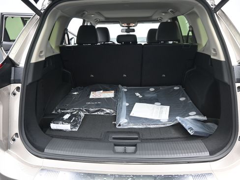 New 2026 Nissan Rogue Platinum AWD/4WD image 18