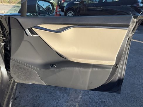 Used 2019 Tesla Model S Long Range image 66