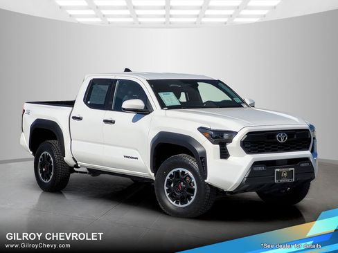 Used 2024 Toyota Tacoma TRD Off-Road AWD/4WD image 1