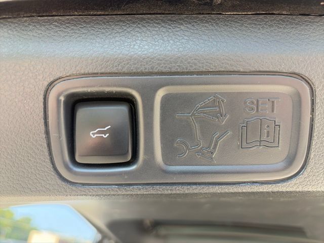 Used 2022 Ford Expedition Max Platinum AWD/4WD image 41
