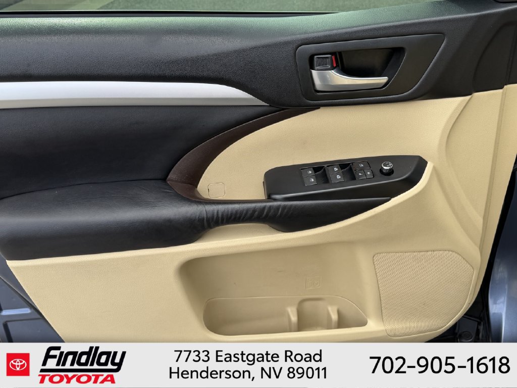 Used 2016 Toyota Highlander XLE w/ Protection Package #3 FWD image 16