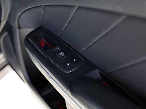 Used 2019 Dodge Charger R/T image 58