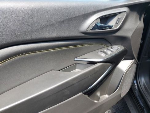 New 2025 Chevrolet Trax LT image 7