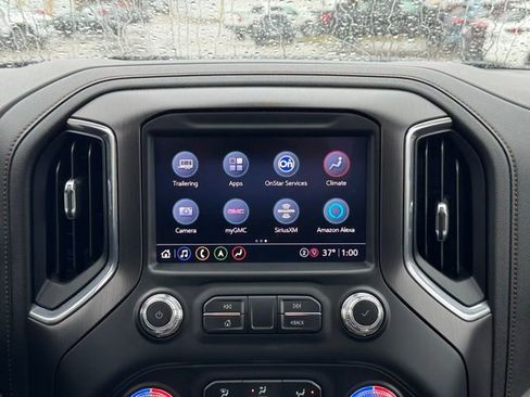 Used 2022 GMC Sierra 1500 AT4 w/ AT4 Premium Package image 3