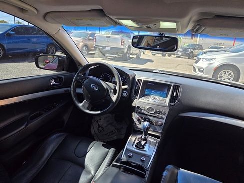 Used 2012 INFINITI G37 Journey w/ Premium Pkg RWD image 5