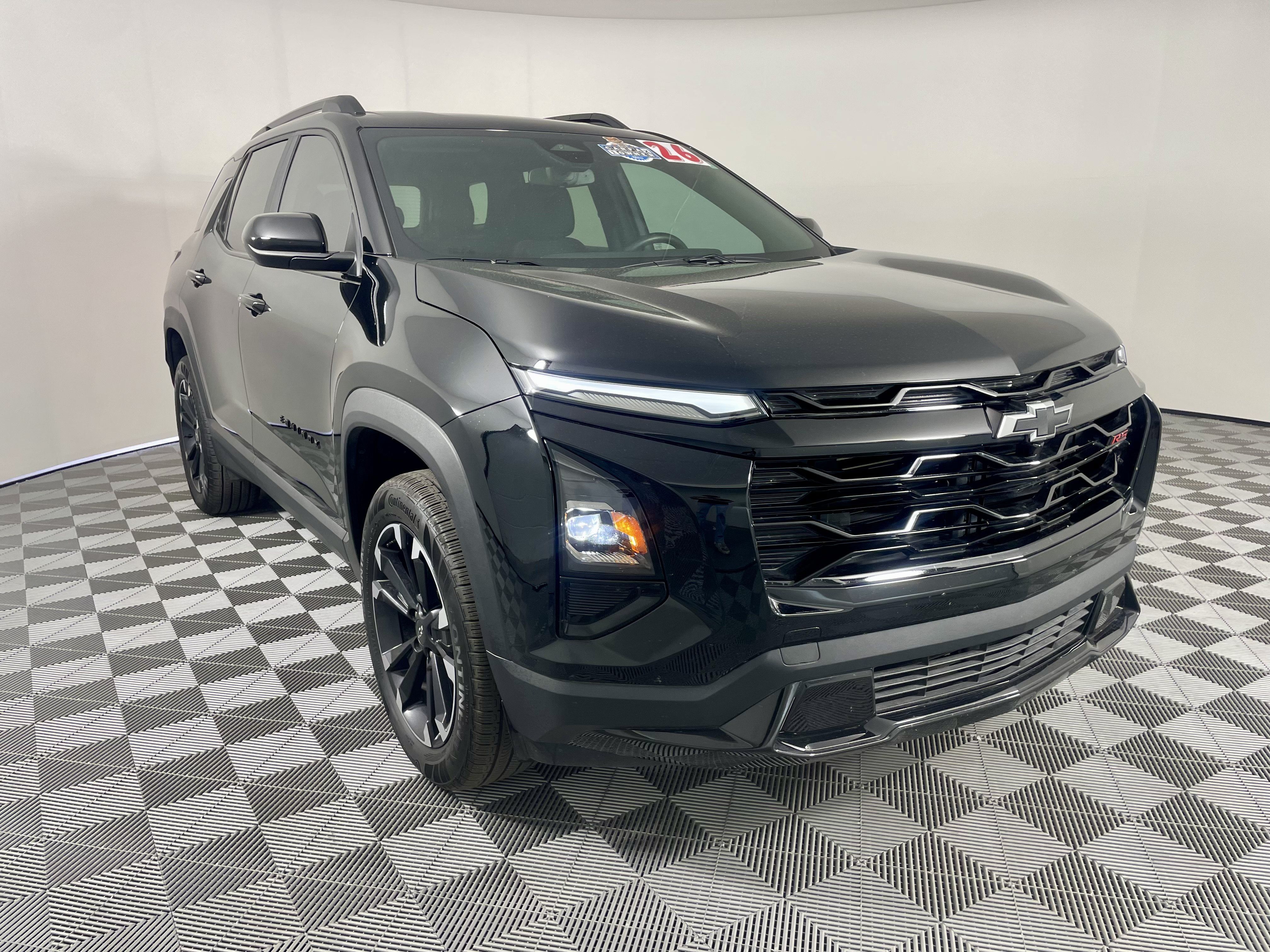 Used 2026 Chevrolet Equinox RS FWD image 6
