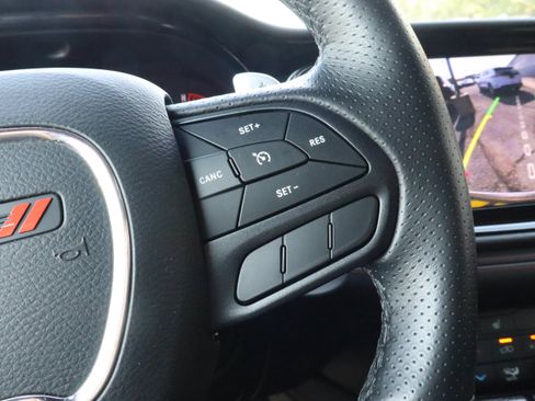 Used 2025 Dodge Durango GT AWD/4WD image 27