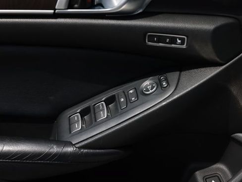 Used 2018 Honda Accord Touring image 48