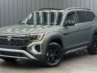 Used 2025 Volkswagen Atlas Peak Edition SE