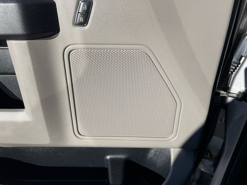 Used 2020 Ford F150 XL w/ Equipment Group 101A Mid image 25