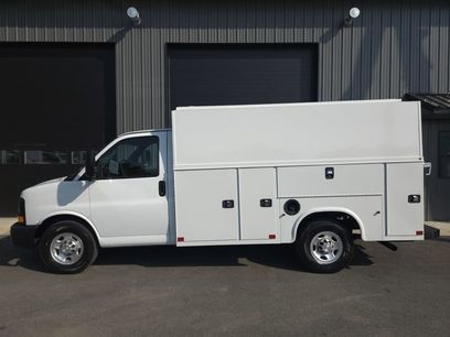 Used 2017 Chevrolet Express 3500