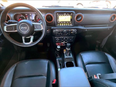 Certified 2022 Jeep Gladiator Mojave w/ LED Lighting Group image 16