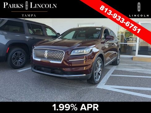 Used 2022 Lincoln Nautilus Reserve w/ Equipment Group 201A FWD image 9