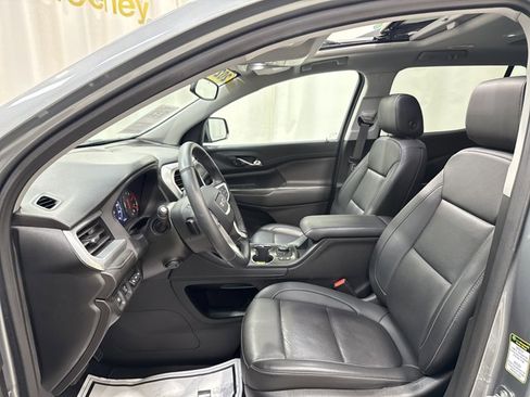 Used 2023 GMC Acadia SLT w/ Elevation Edition AWD/4WD image 12