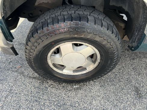 Used 1998 Chevrolet Silverado 1500 4x4 Extended Cab image 16