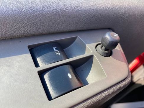 Used 2015 GMC Savana 3500 Extended image 15