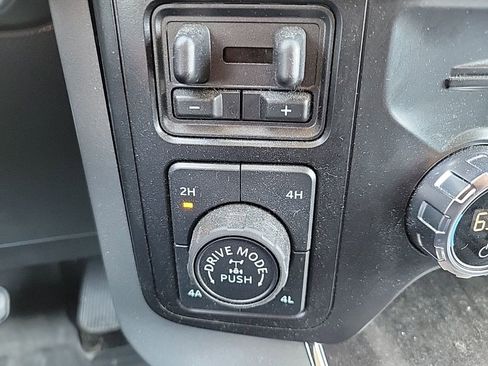Used 2021 Ford F150 Lariat w/ Tow Technology Package AWD/4WD image 10