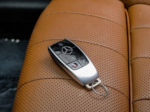 Used 2020 Mercedes-Benz E 450 Cabriolet w/ AMG Line image 49