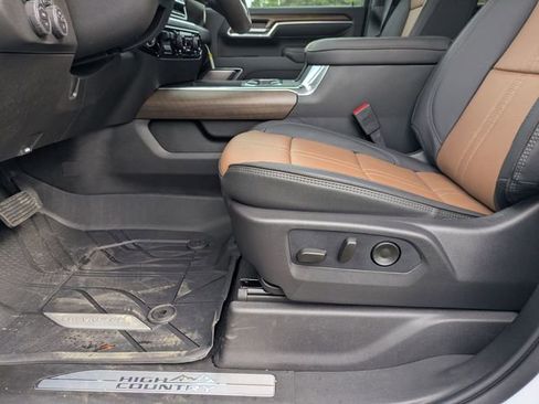 New 2026 Chevrolet Silverado 2500 High Country w/ High Country Premium Package image 11